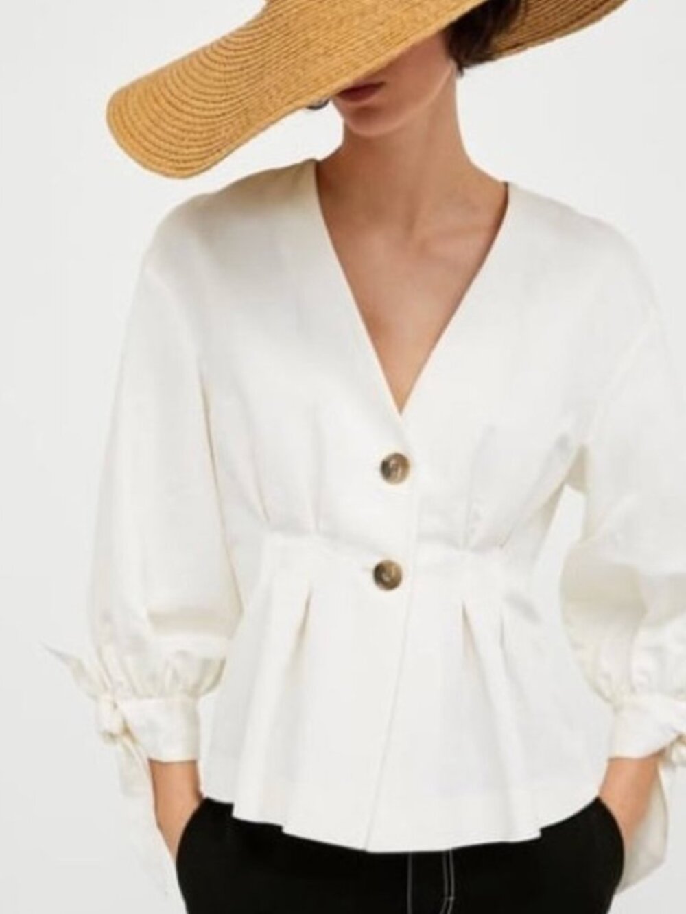 Zara Cream Jacket with Tie Details on Sleeves, size Small